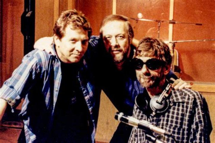 Spooner Oldham Net Worth | Celebrity Net Worth