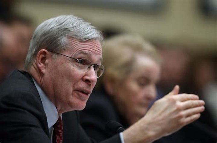 Stephen Hadley Net Worth | Celebrity Net Worth