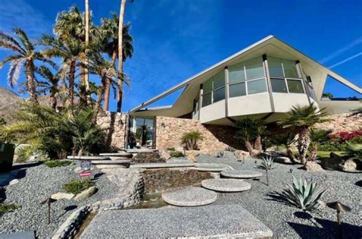 The Elvis Presley "Honeymoon Hideaway" In Palm Springs Now Listed For $2.5 Million