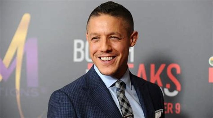 Theo Rossi Net Worth | Celebrity Net Worth