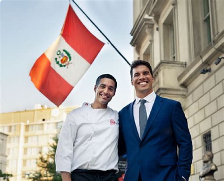 These Two Feuding Peruvian Brothers Took Rival Cosmetics Companies And Became Multi-Billionaires