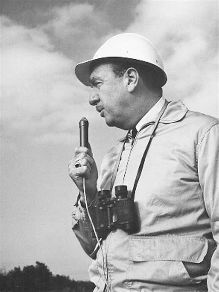 Walter Cronkite Net Worth | Celebrity Net Worth