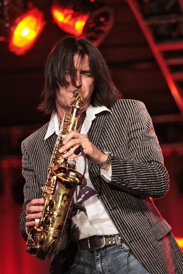 Warren Hill Net Worth | Celebrity Net Worth