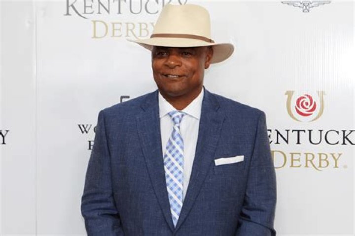 Warren Moon Net Worth | Celebrity Net Worth